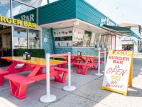 MDBB-Burger-Bar-entrance-2023